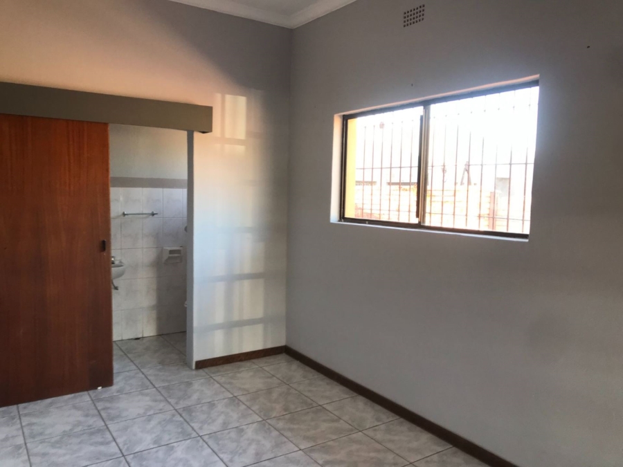 4 Bedroom Property for Sale in Oosterville Northern Cape